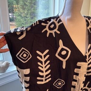 Fun Abstract Black and White Patterned Top